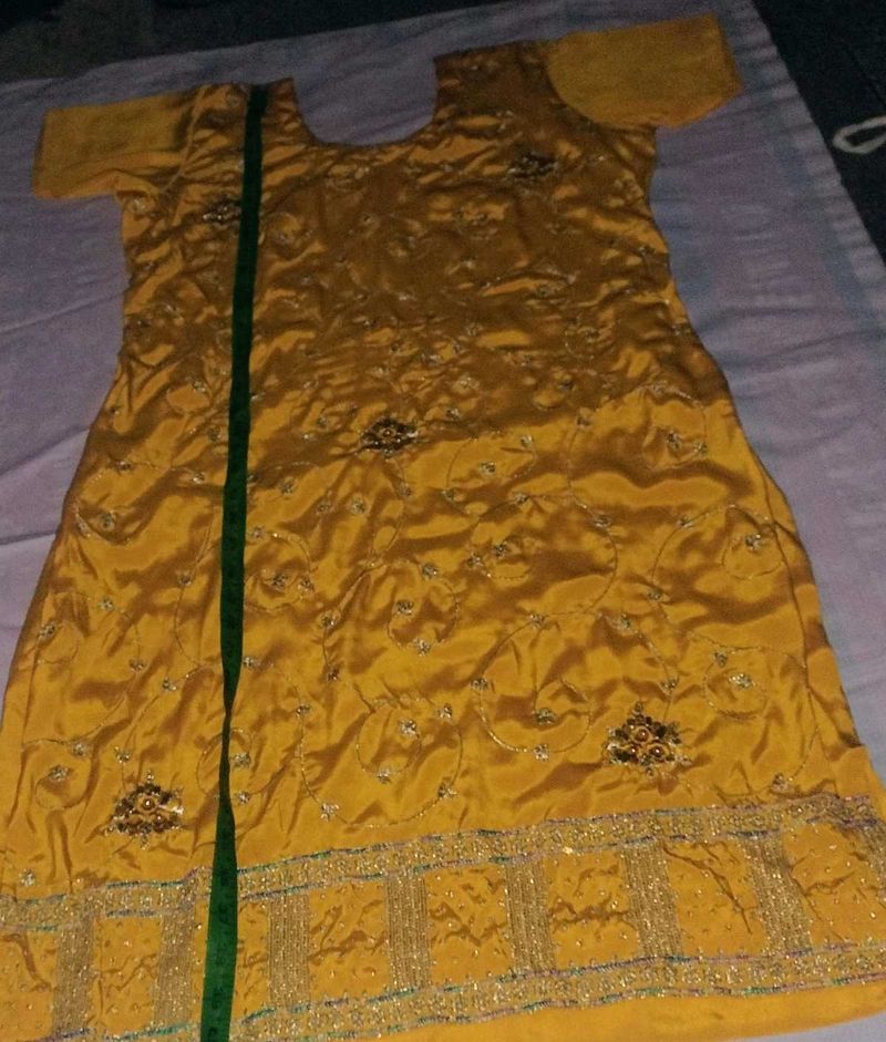 suit silk hazi patyala