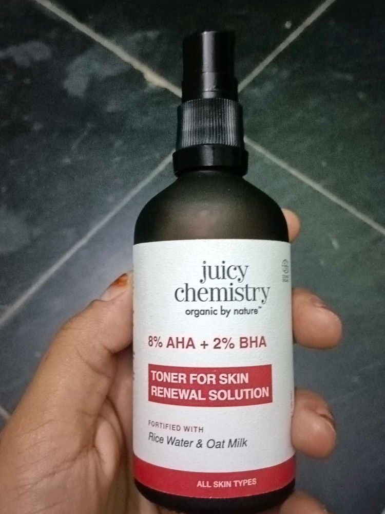 Juicy Chemistry 8%Aha and 2%bha Exfoliating Toner