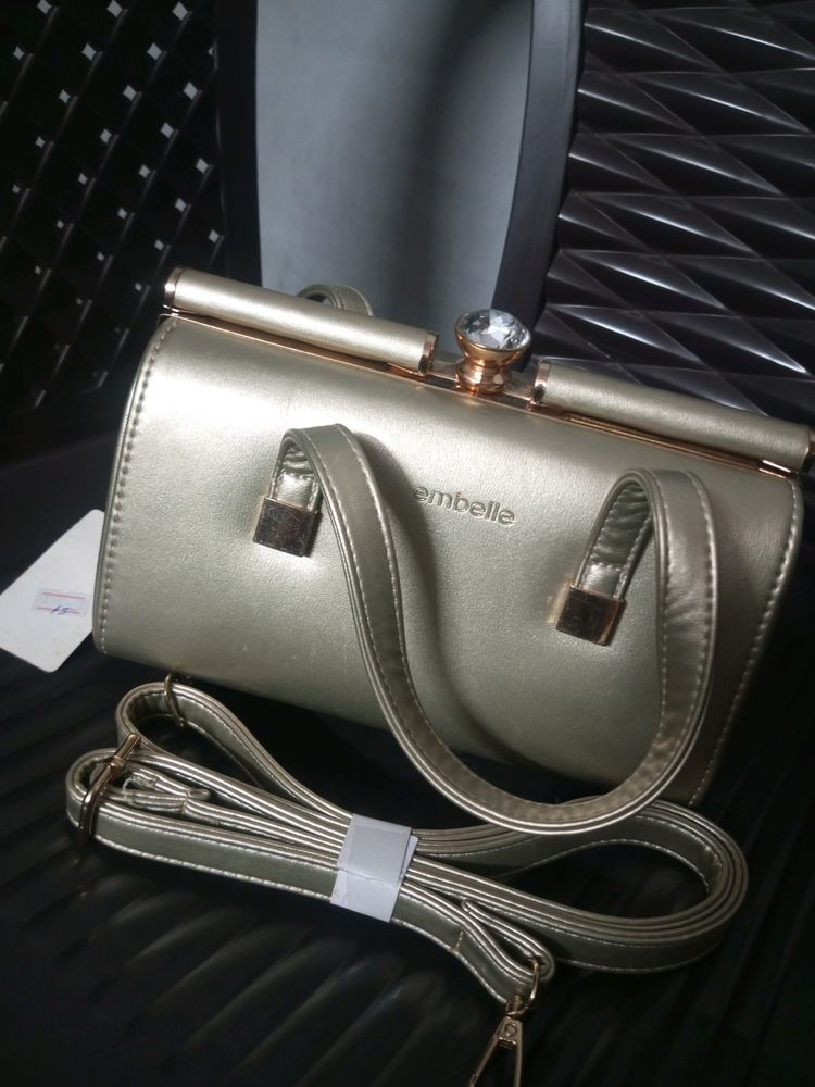 Very Beautiful Embelle Beg New