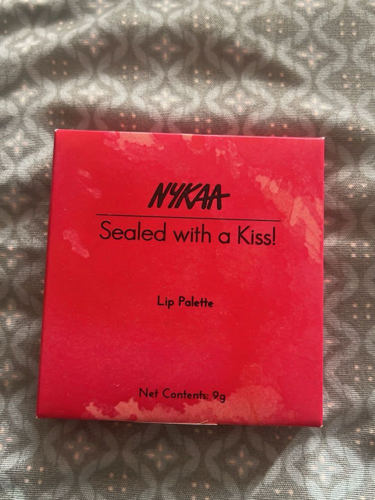 NYKAA Lip Palette