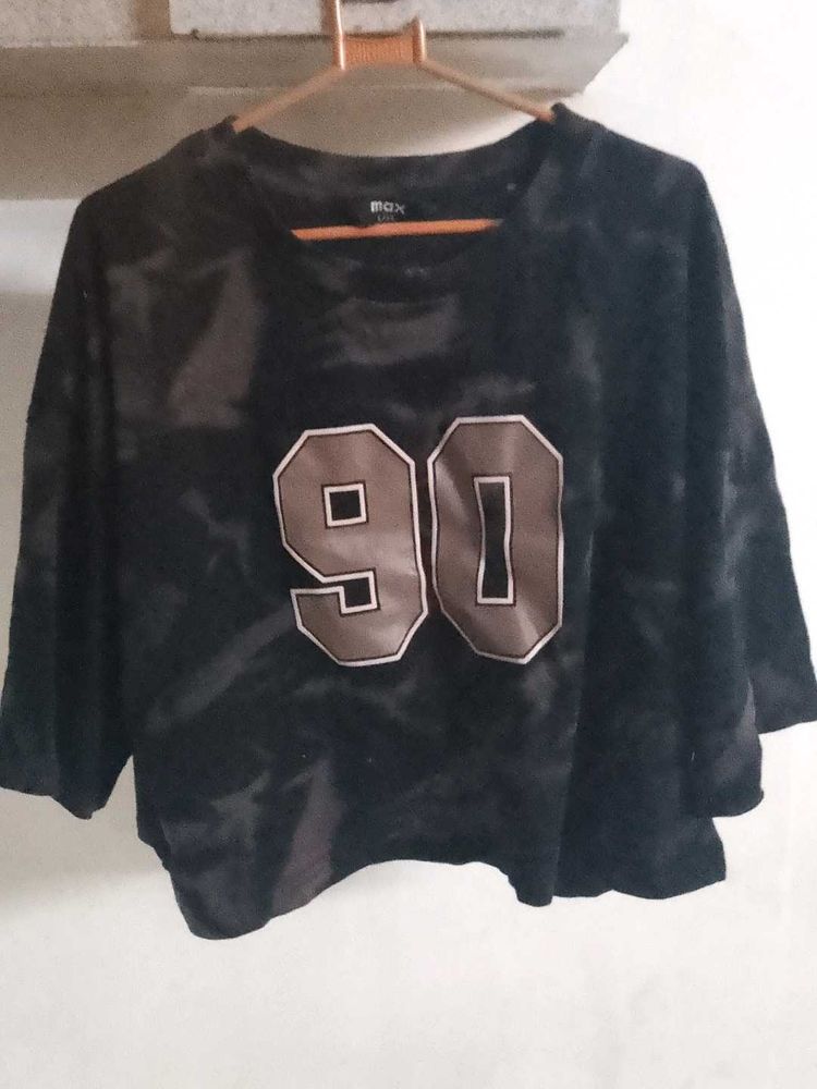 Black Graphic Tee - Number 90