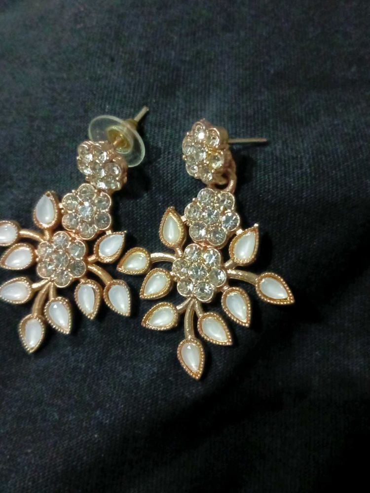 Floral Drop Earrings