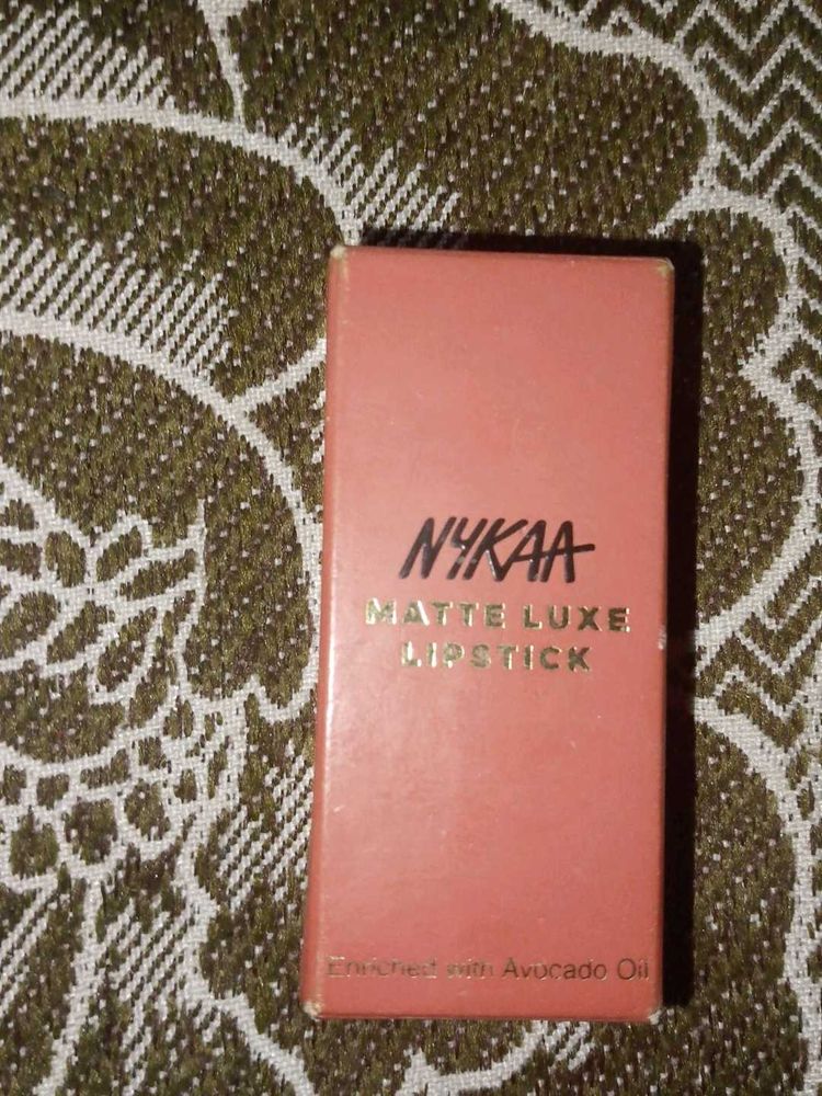 NYKAA Matte Luxe Lipstick