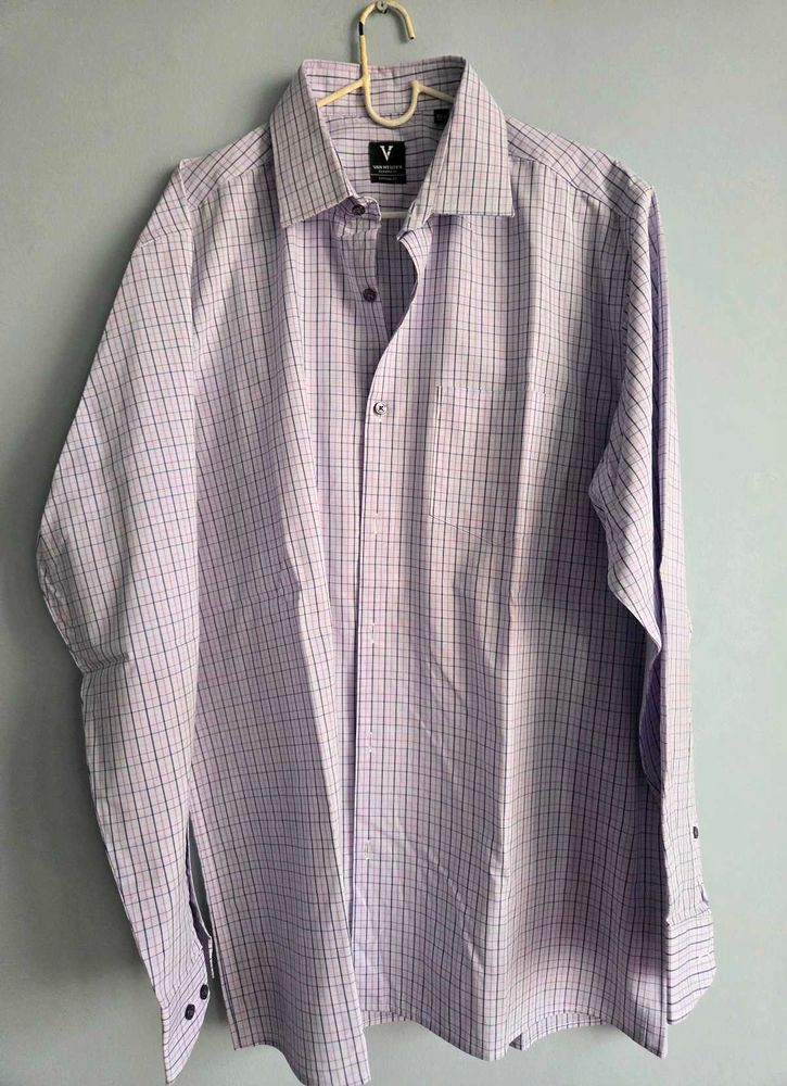 VAN HEUSEN Men&#39;s Checked Shirt