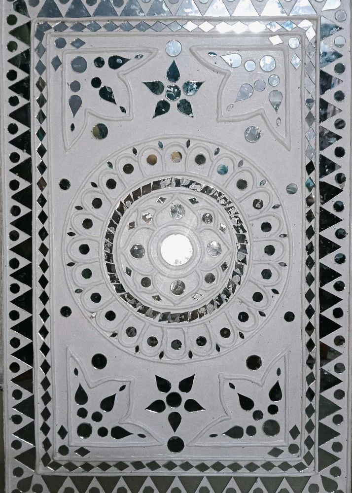 Handmade Wall Decor Lippan Art Panel (Rectangular)