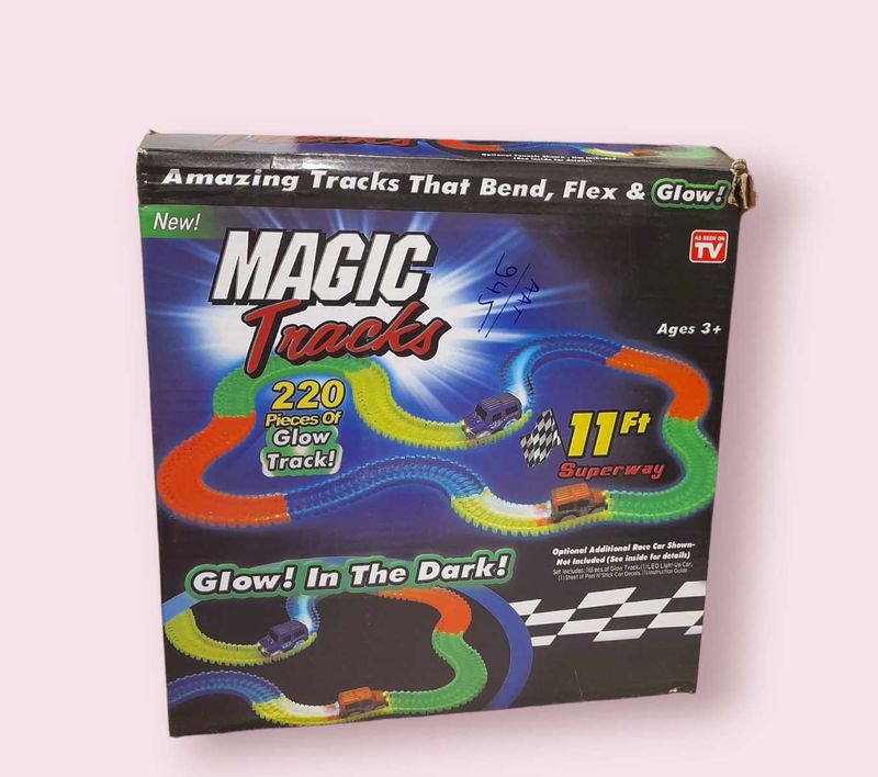 Magic Tracks Glow in the Dark