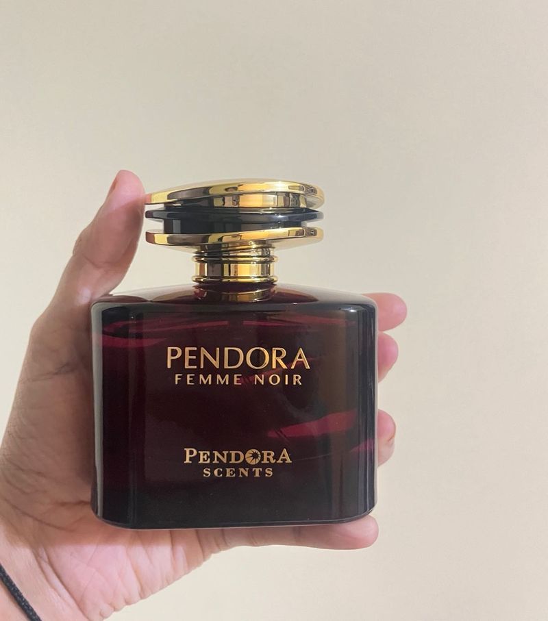 Femme Noir - Pendora Scents - Paris Corner