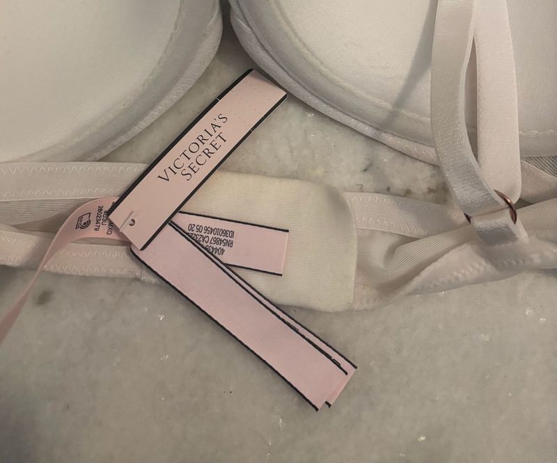 Victoria&#39;s Secret Bra