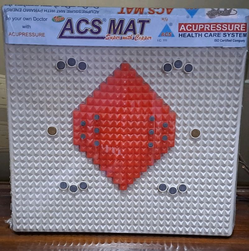 Acupressure Mat With Pyramid Energy