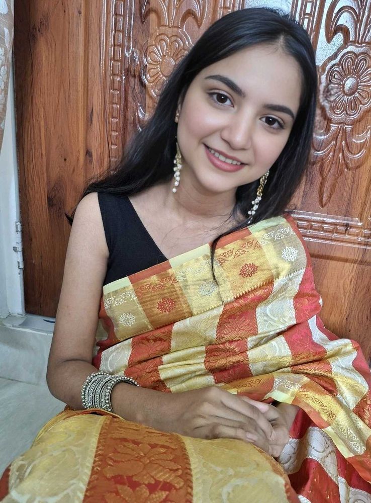 *NEW*Banarasi saree with blouse piece❤️