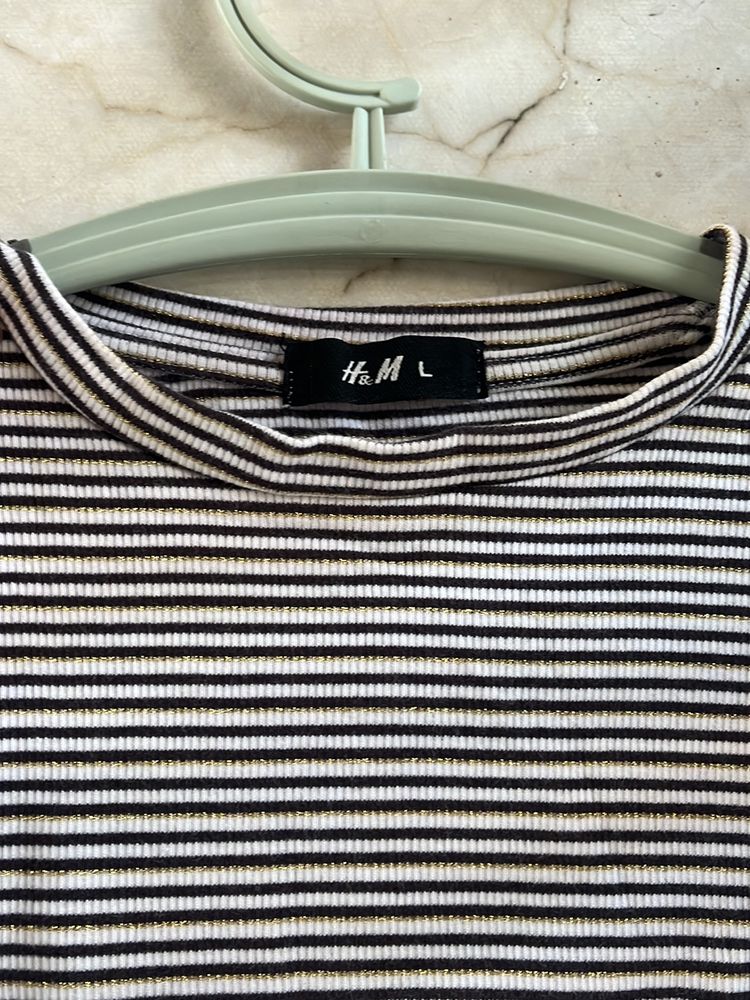 H&amp;M Black and white Crop strip top