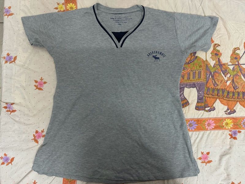 Gray Abercrombie Tee