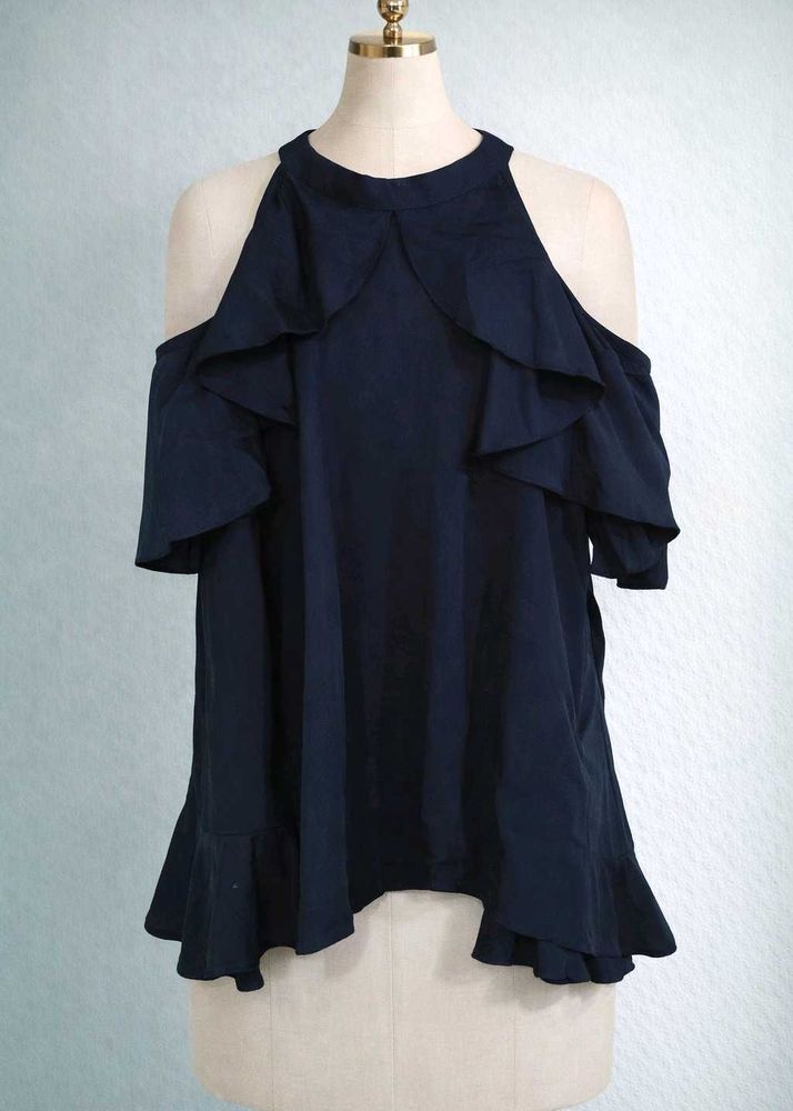 Stylish Black Cold Shoulder Top
