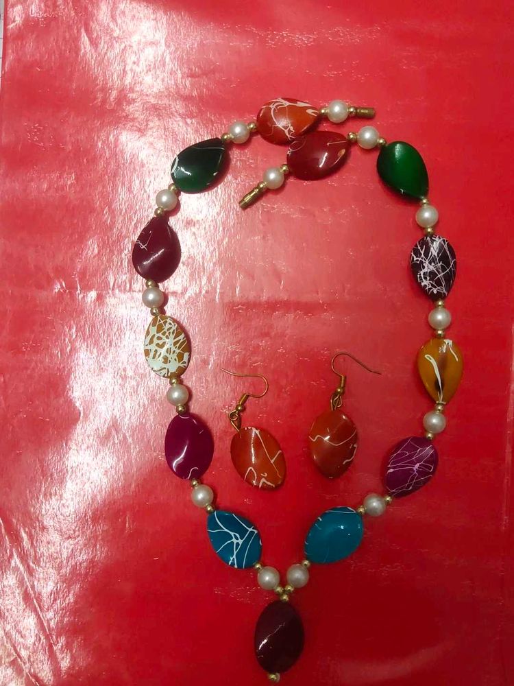 Beaded Necklace &amp; Earring Set