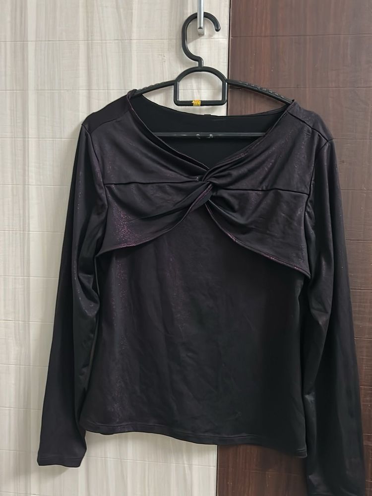 Twist Front Long Sleeve Top