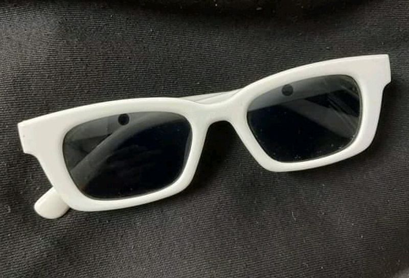 AESTHETIC GOGGLE WHITE-BLACK