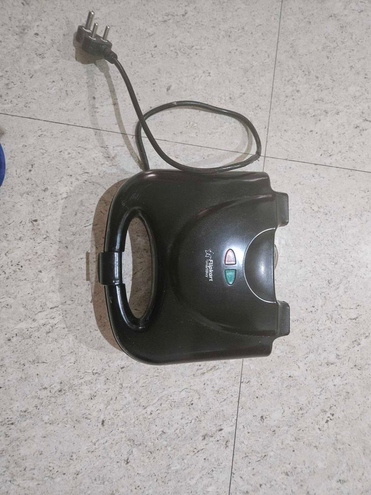 Sandwich Maker - Flipkart SmartBuy