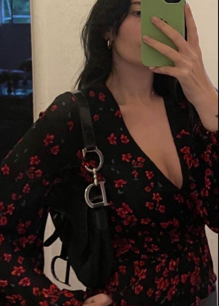 V neck Ruffle floral top