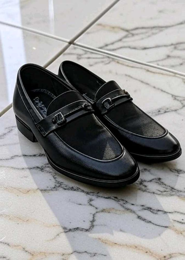Diwali 🪔 Offer Parisian Loafers