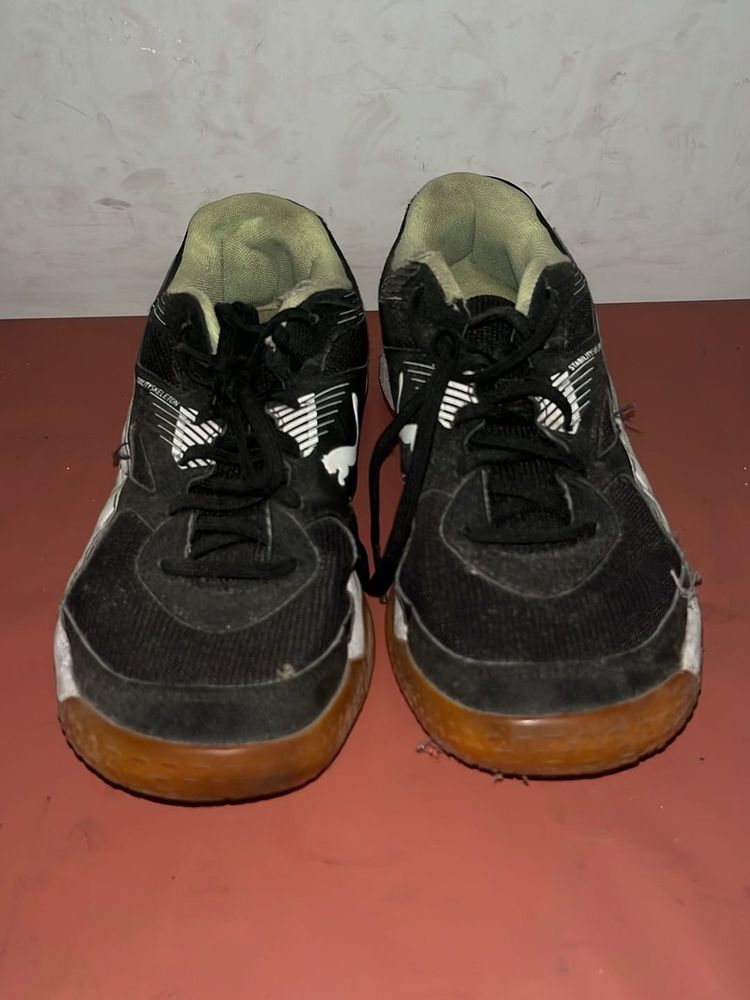 puma nonmarking shoes - used sport shoe