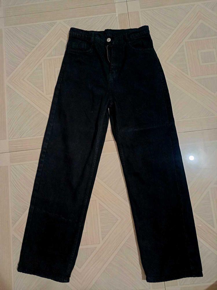 Combo Of Wide Leg Black Jeans And Top