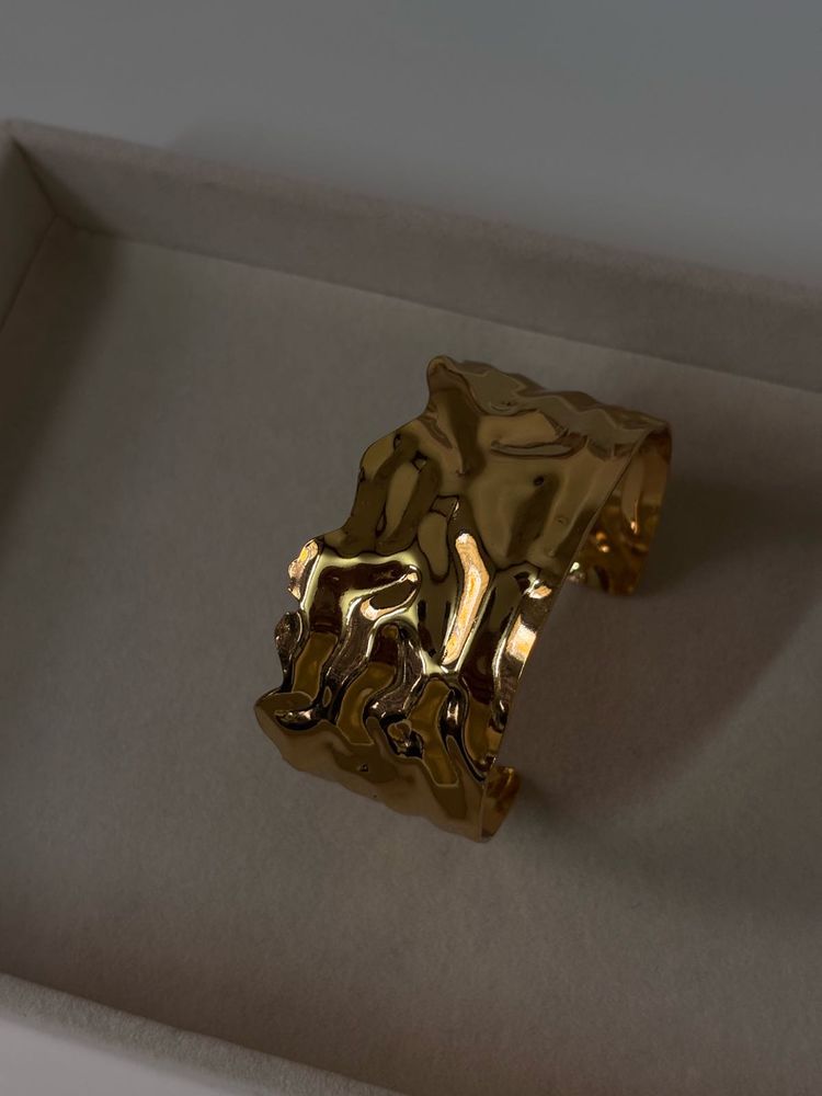 Ophelia Chunky Cuff Bracelet Anti-tarnish