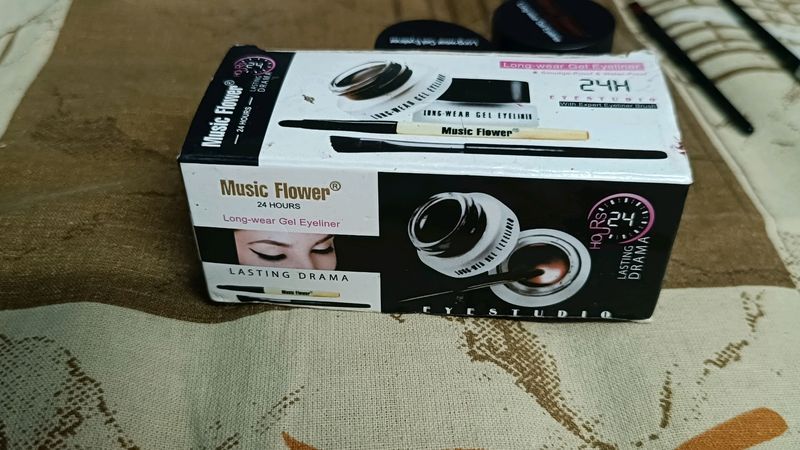 Long - Ware Gel EyeLiner