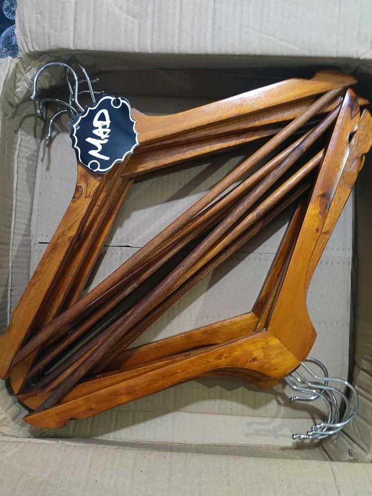 Wooden Clothes Hangers (Set of 5)