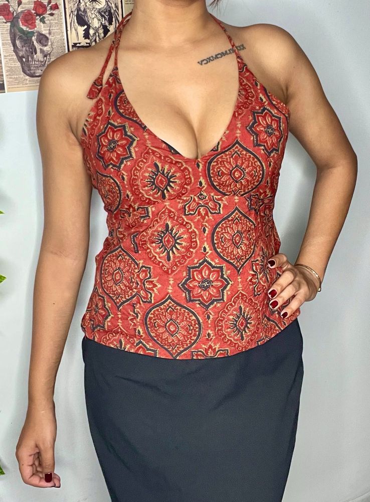 Araha halter neck top