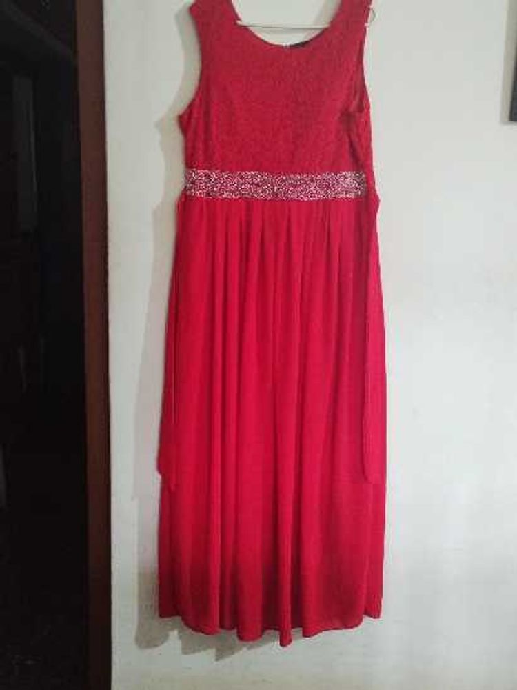 Elegant Red Maxi Dress