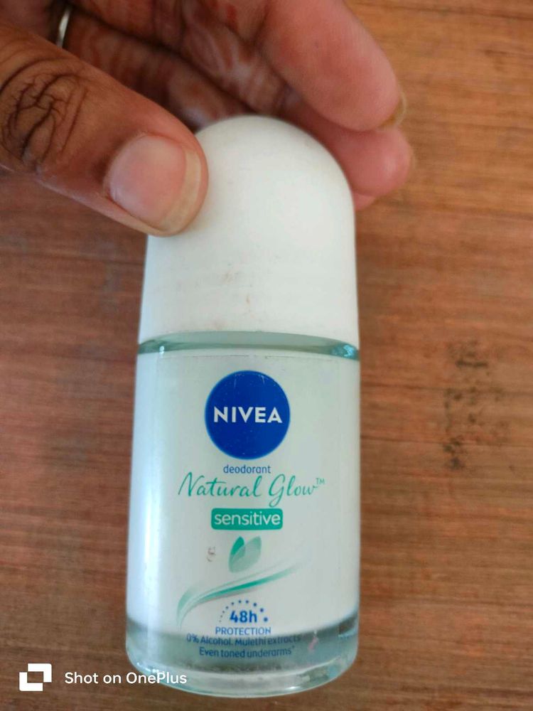 Nivea Natural Glow Deodorant