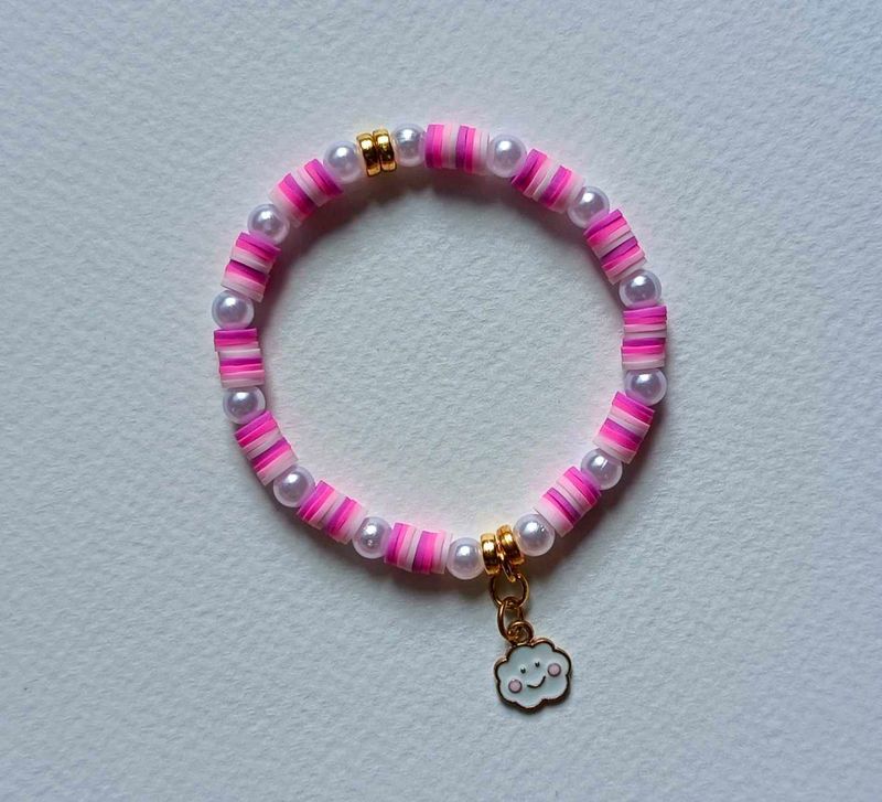 Handmade Bracelet Set of 1 🥰