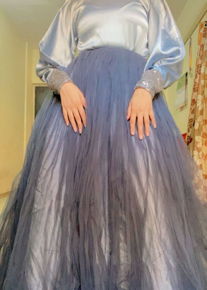 Beautiful ,Gorgeous Skirt And Top Kind Of Gown