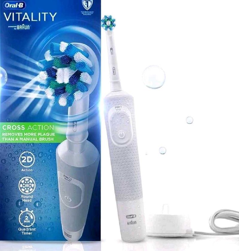 BRAUN  - Oral B Vitality Electric Toothbrush