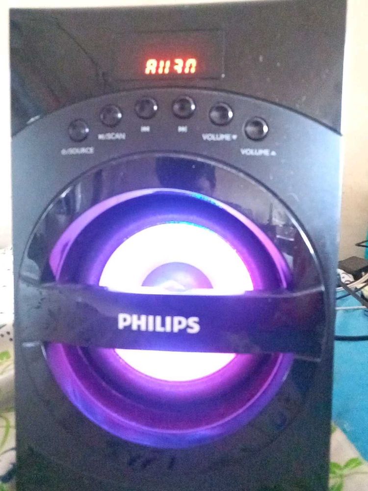 Philips Speaker with Lights
