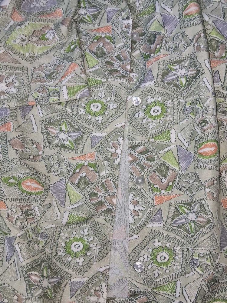 GREEN PATTERNED SHIRT HALF SLEEVE Size - M Bust 34