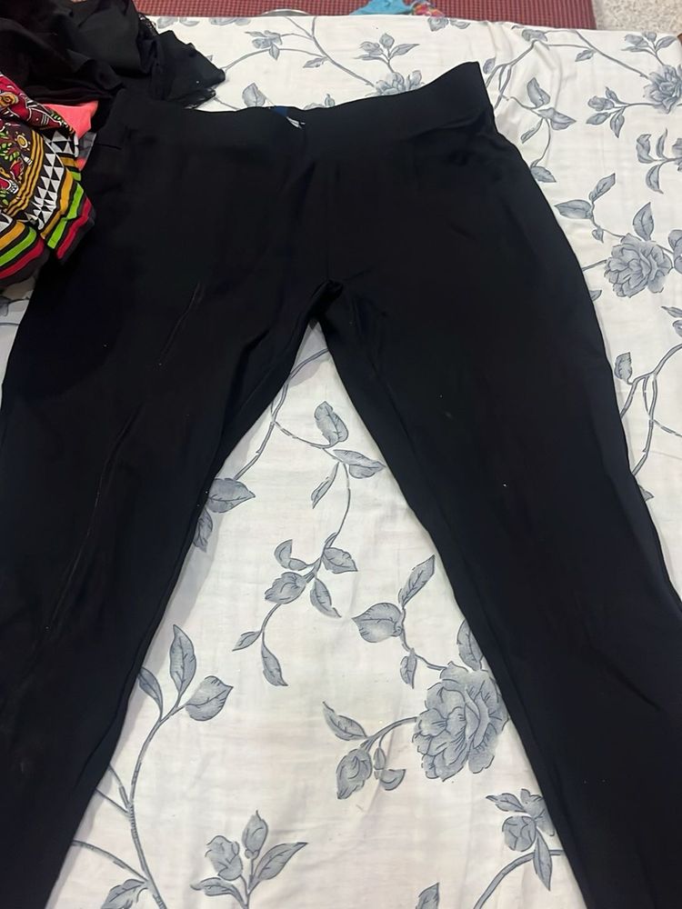 Black Jeggings/Pants