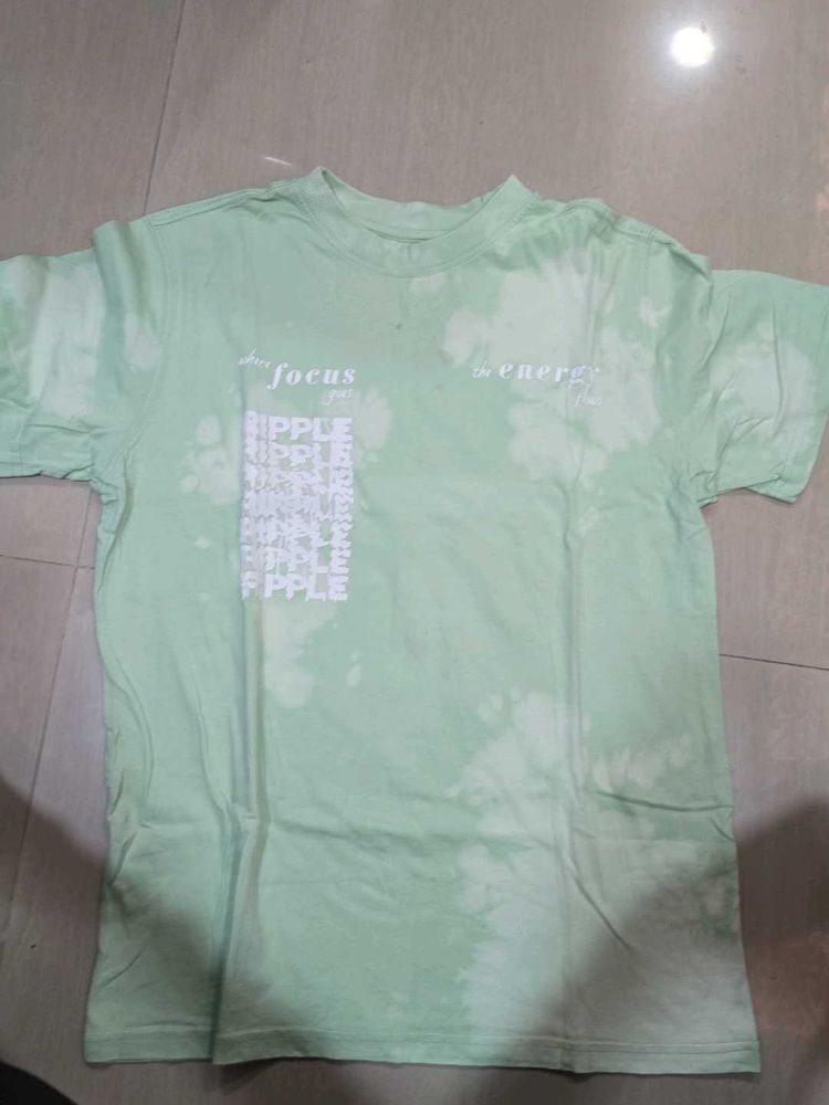 Graphic Print Tee