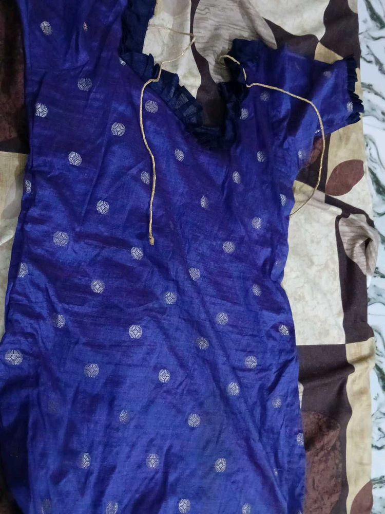 Blue Shuit