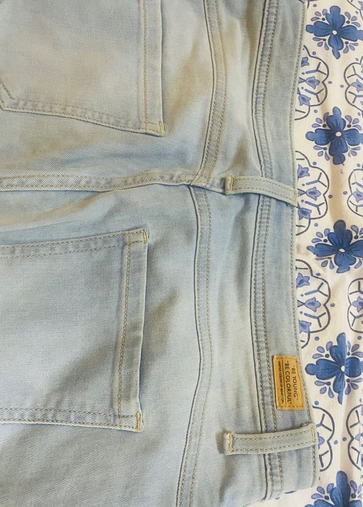 Hey Cuties It Is A Slim Fit Jeans