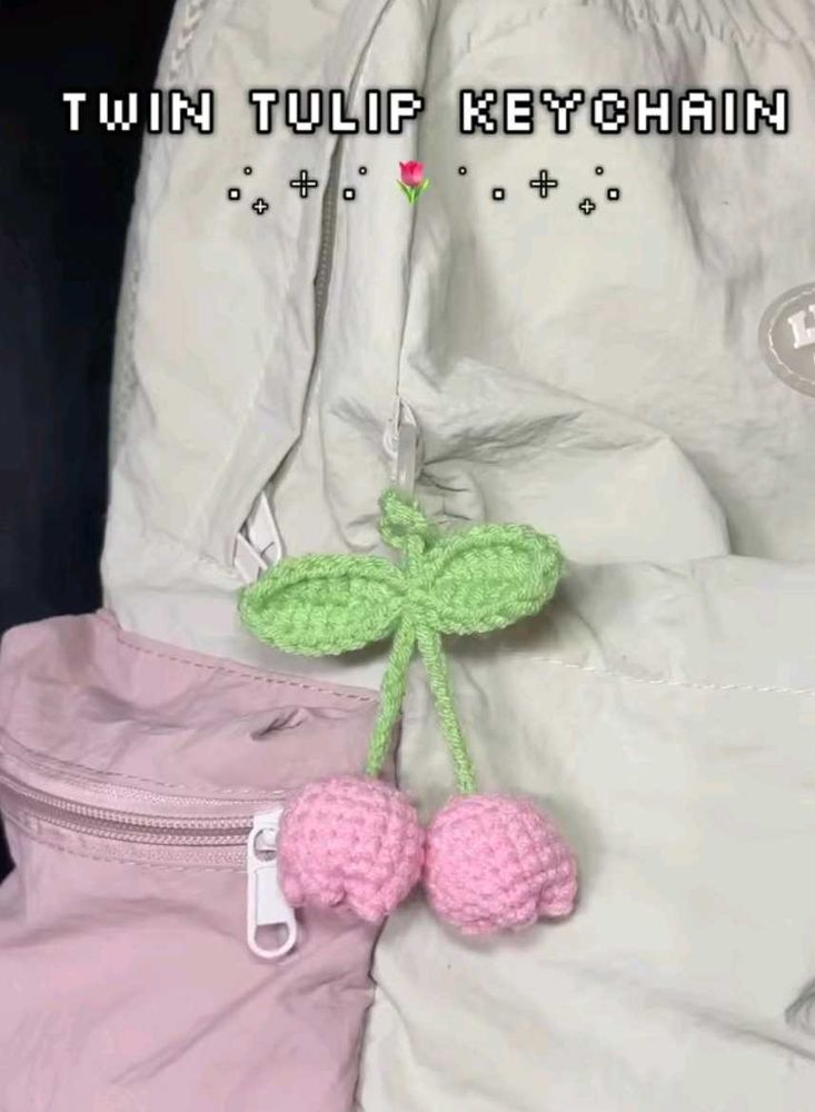 Twin Tulip Keychain