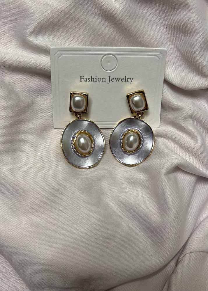 Pearl Drop Earrings