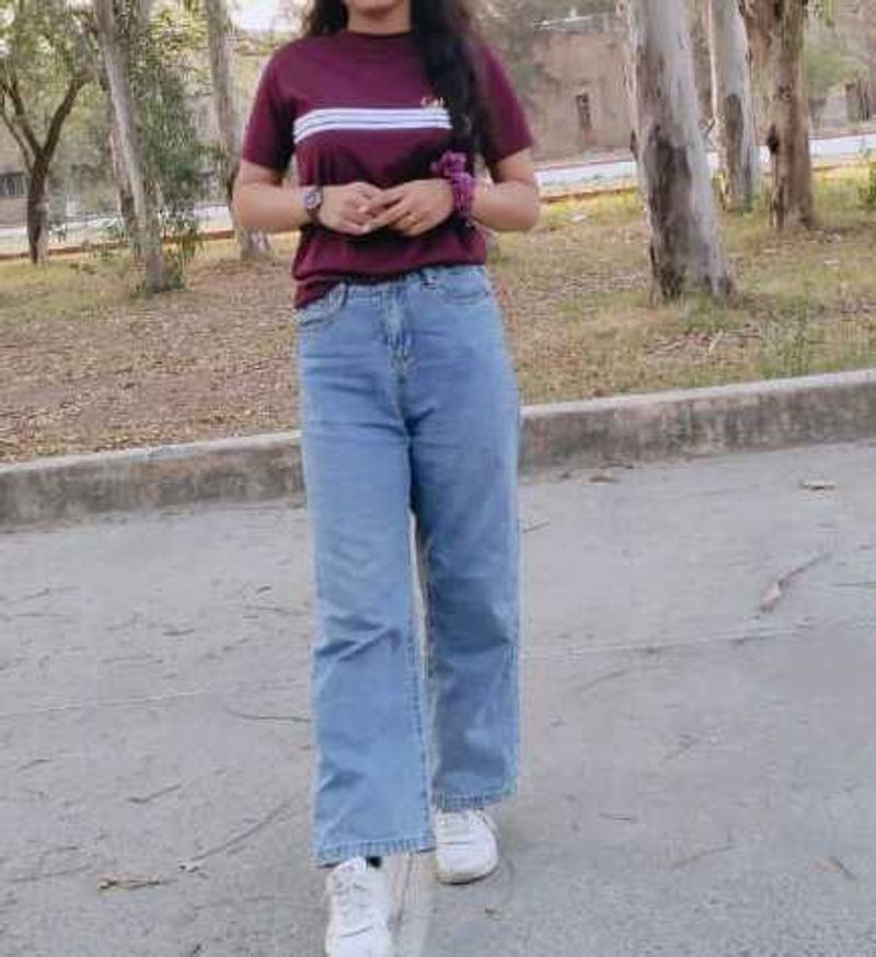 Daily And Casual Wear Tshirt