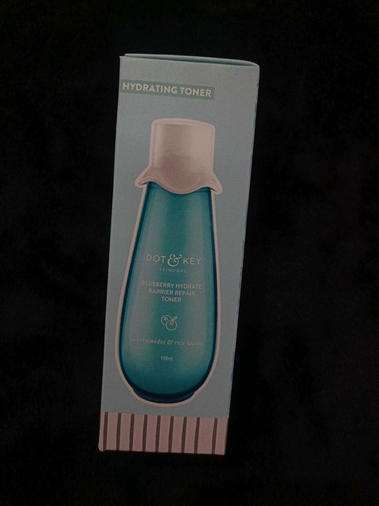 Dot n key face toner for dry skin