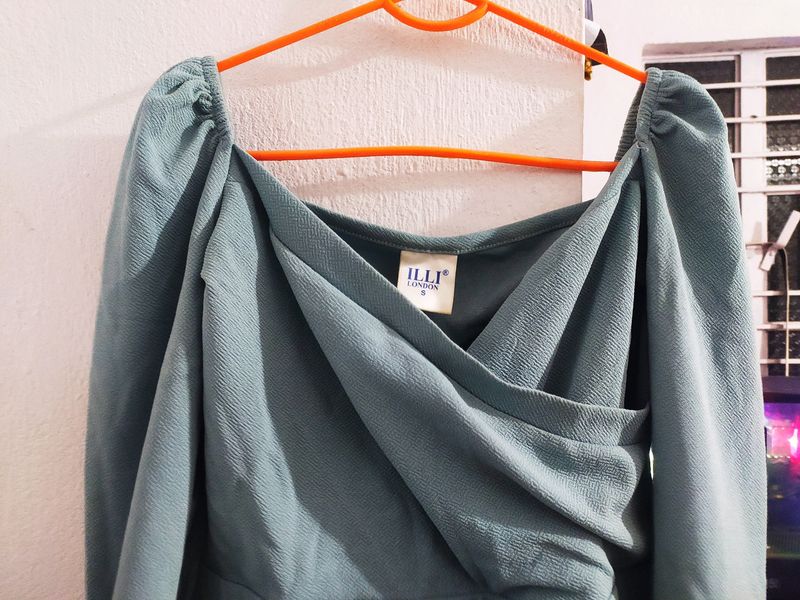 ILLI London Top