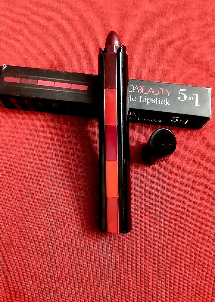 Huda Beuty 5 In 1 Matt Lipsticks