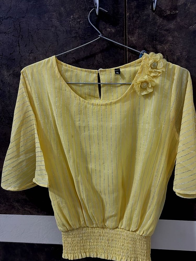 Yellow Floral Top - Size XL