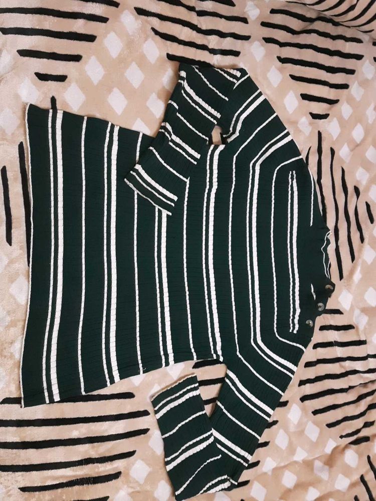 Round Neck Top