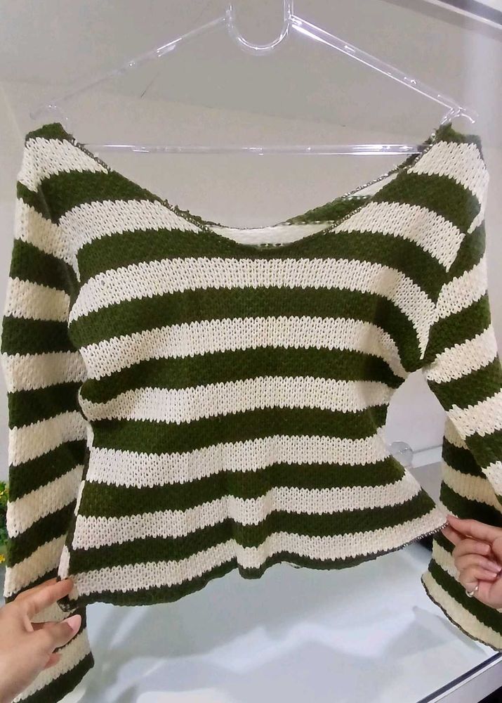 Pullover Sweater