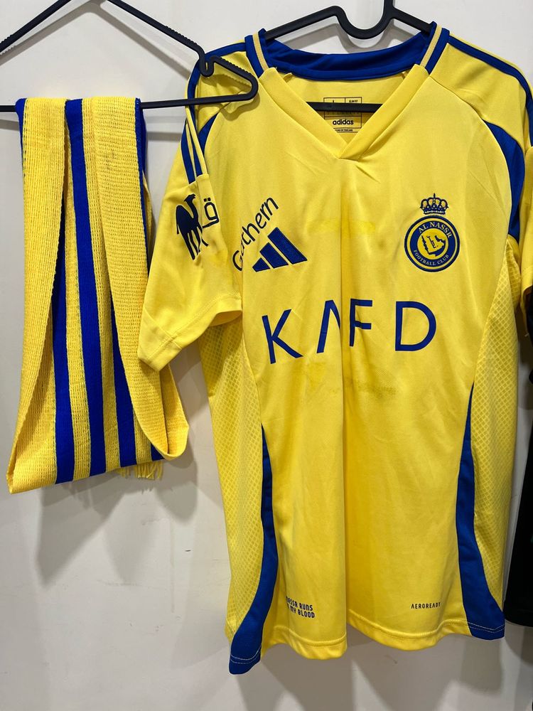 Al Nassr cr7 scarf and new seasons football jersey
